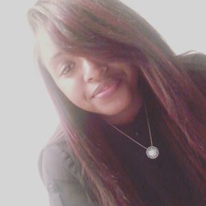 Meet your Posher, Lazetta